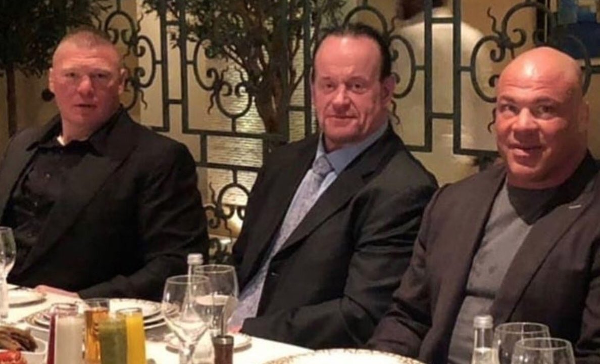WWEGP's tweet photo. Table for 3 please https://t.co/GFSW2YtiqR