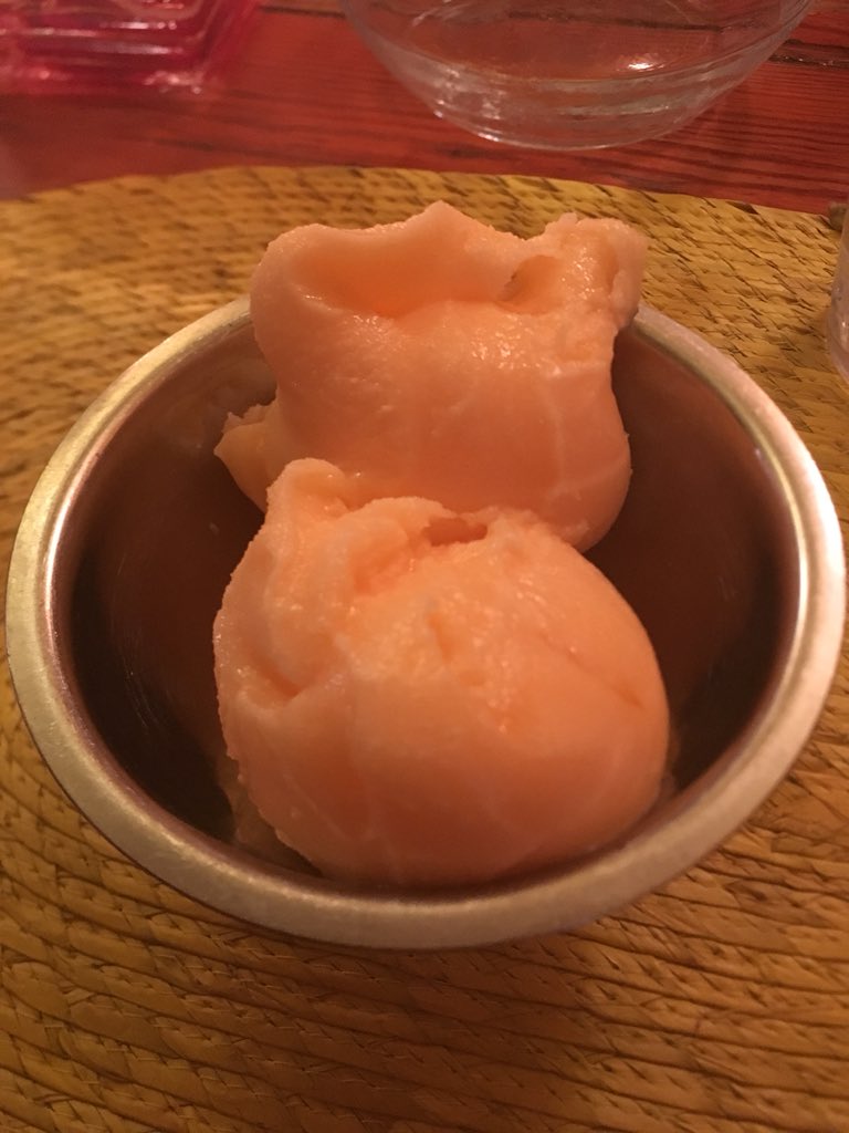 DrewCathers's tweet photo. Getting a proper Scottish experience - Irn Bru sorbet in Edinburgh! @LukeARegan @FLTDOC1 @Wokko72 @StephenHearns1 @_retrieval #retrieval2018 https://t.co/NG8EpPXv90