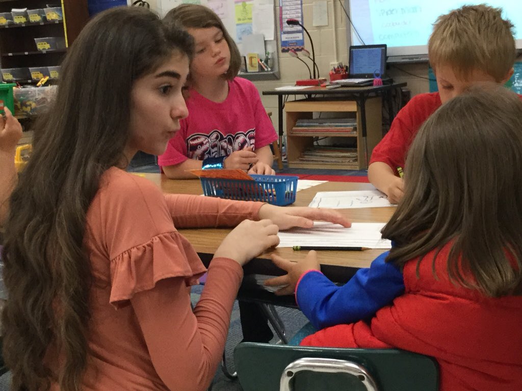 dfteachercadets's tweet photo. Just look at these Teacher Cadets shining in their role as teacher! #futureteacher #DFTC18 @dutchforkhigh #Pridein5 https://t.co/C9keoHGNaz