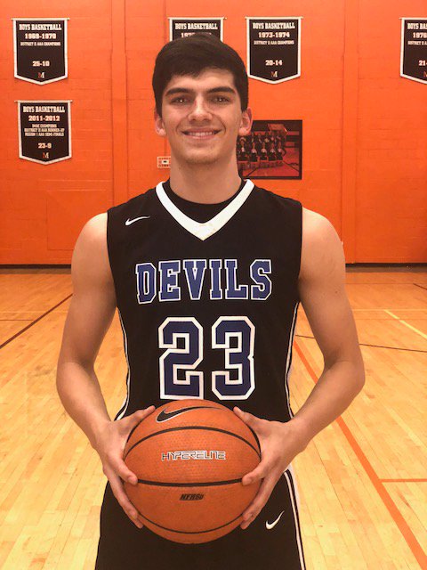 HowieSomp's tweet photo. Trevor Hensley is one of the best all around players to ever play in TN.  With almost 2,400 career pts, this skilled All-State baller will show you at the Rocky Top Border War why Milligan University is so excited that they signed him. SHOWTIME: May 4, 6:30 G/8:00 B @ Catholic HS https://t.co/eB2YI3WqyF