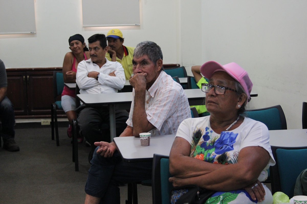 CCCASANARE's tweet photo. Hablemos de #Formalización #Hoy asesoría en @CCCASANARE para la constitución de asociación de recicladores de #Yopal #SoyFormal #EmpresariosFormales https://t.co/pJMVKc6Sm9