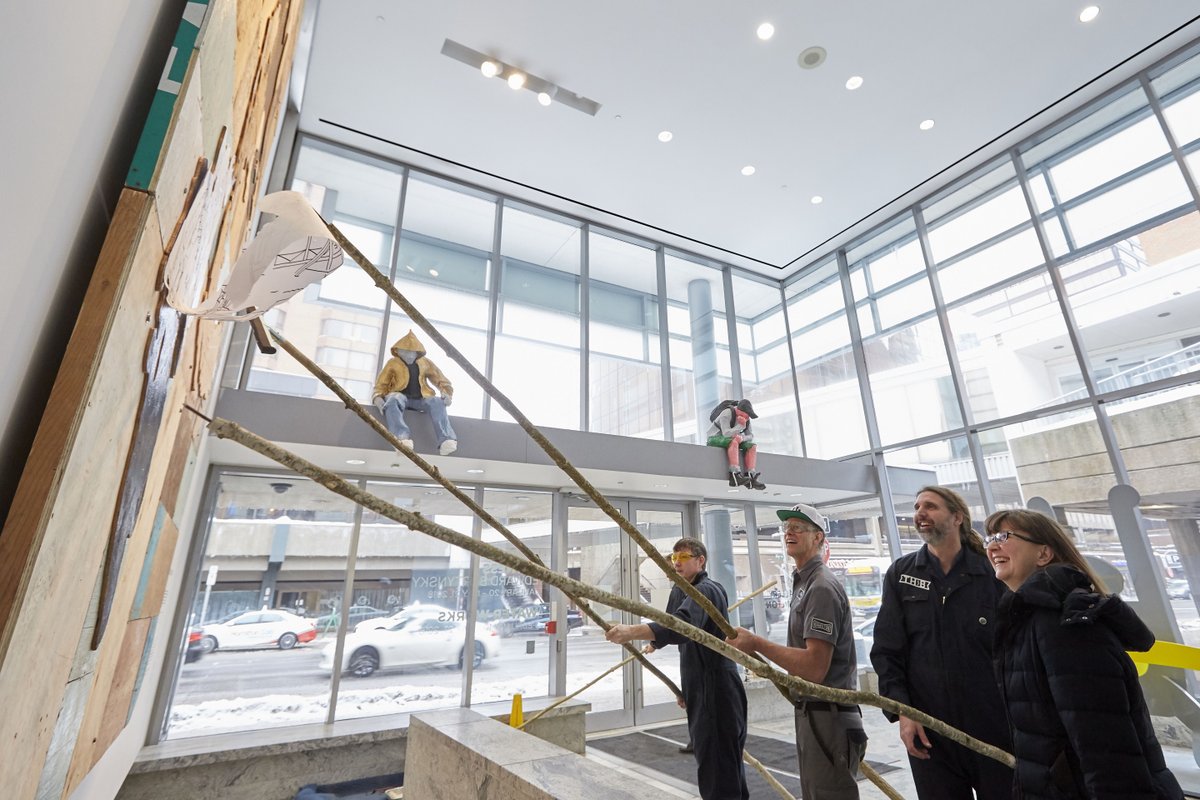 TheAGH's tweet photo. Tune in at 5:15 on Instagram (at_theagh) for our live video as we watch our TH&B artists continue their installation, 'Declaration'!
#AGH # #AGHDeclaration #Declaration #THB #hamont #MuseumWeek #ProfessionMW #AGHExhibition https://t.co/vxgQp0UDhy