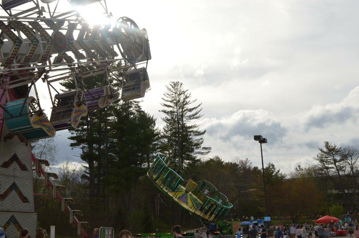 CAB_UNH's tweet photo. Are you getting pumped for May Day this Saturday from 12-6 in C-Lot (behind the Mills)?! Free rides, a petting zoo, food trucks (bring some $$), and SO MUCH MORE! @UNHStudents #MayDay2018 #FreeEvent #CAB https://t.co/yw7cg4zNS4
