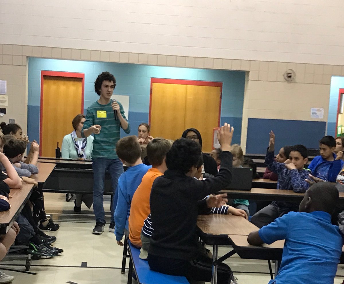 Thank you Farmersville for having FHS students yesterday to speak about Bullying and the importance of kindness and inclusion. #BASDproud #BeTheAnswer <a href="/FarmersvillePTA/">BASDFarmersville PTA</a>
