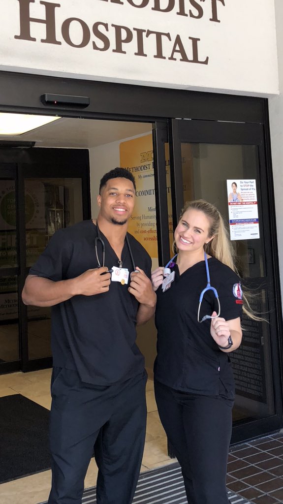 JawunJ's tweet photo. Level 3 Nursing School 👨🏽‍🎓 in the books 📚‼️ https://t.co/orV98SfTRO