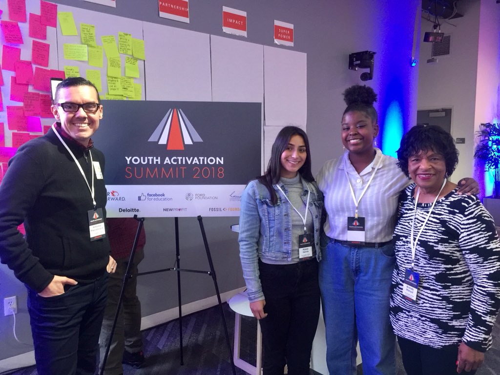 VivianEkchian's tweet photo. Representatives from the @laschools Superintendent’s Student Advisory Council were invited to a Youth Activation Summit at Facebook Headquarters where they will receive  guidance to activate their student attendance campaign. #YAS2018  #YouthVoice https://t.co/SSv4sA5sly