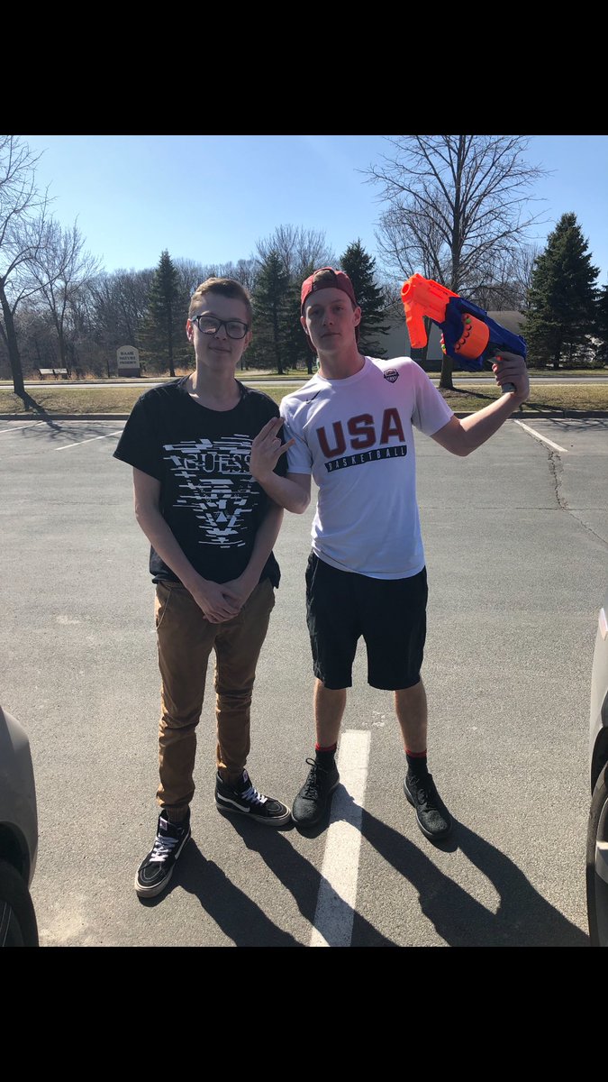 2Stink's tweet photo. Ryan Carroll is fired up to steal some #stink as he pulls a fast finger blast and destroys tyler of tha shootas https://t.co/wLjHO3nJUt