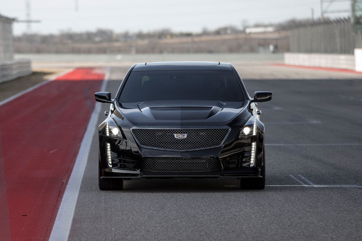 Cadillac's tweet photo. 640 horsepower. All waiting to be unleashed. #CTS #VSeries https://t.co/qKFQdUXgX6