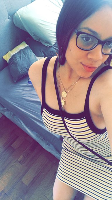 Watch 𝙽𝚊𝚑𝚒𝚛 🍒's leaked NSFW photo on TwXstars