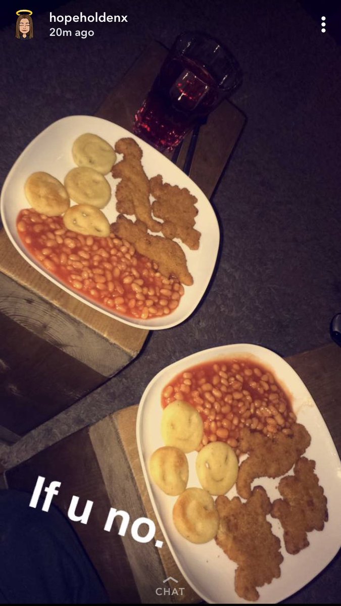 __Stafford__'s tweet photo. Remind me not to go to either @HopeHolden19 or “@Jessmylesnew house for tea... coz this is what you’ll get 😂😂 https://t.co/tT2qyR0BDt