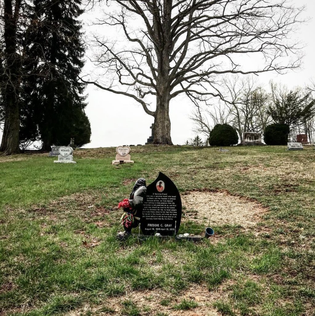 K2CreativeMgmt's tweet photo. Baltimore, a personal project https://t.co/yVzdmf9azI https://t.co/yKORmZ68dY