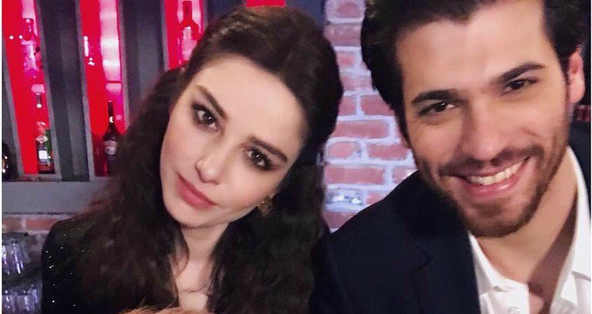 linab14's tweet photo. iyi geceler @canyaman1989 @ozgecangurel #n115 https://t.co/0bY1ho2XIK