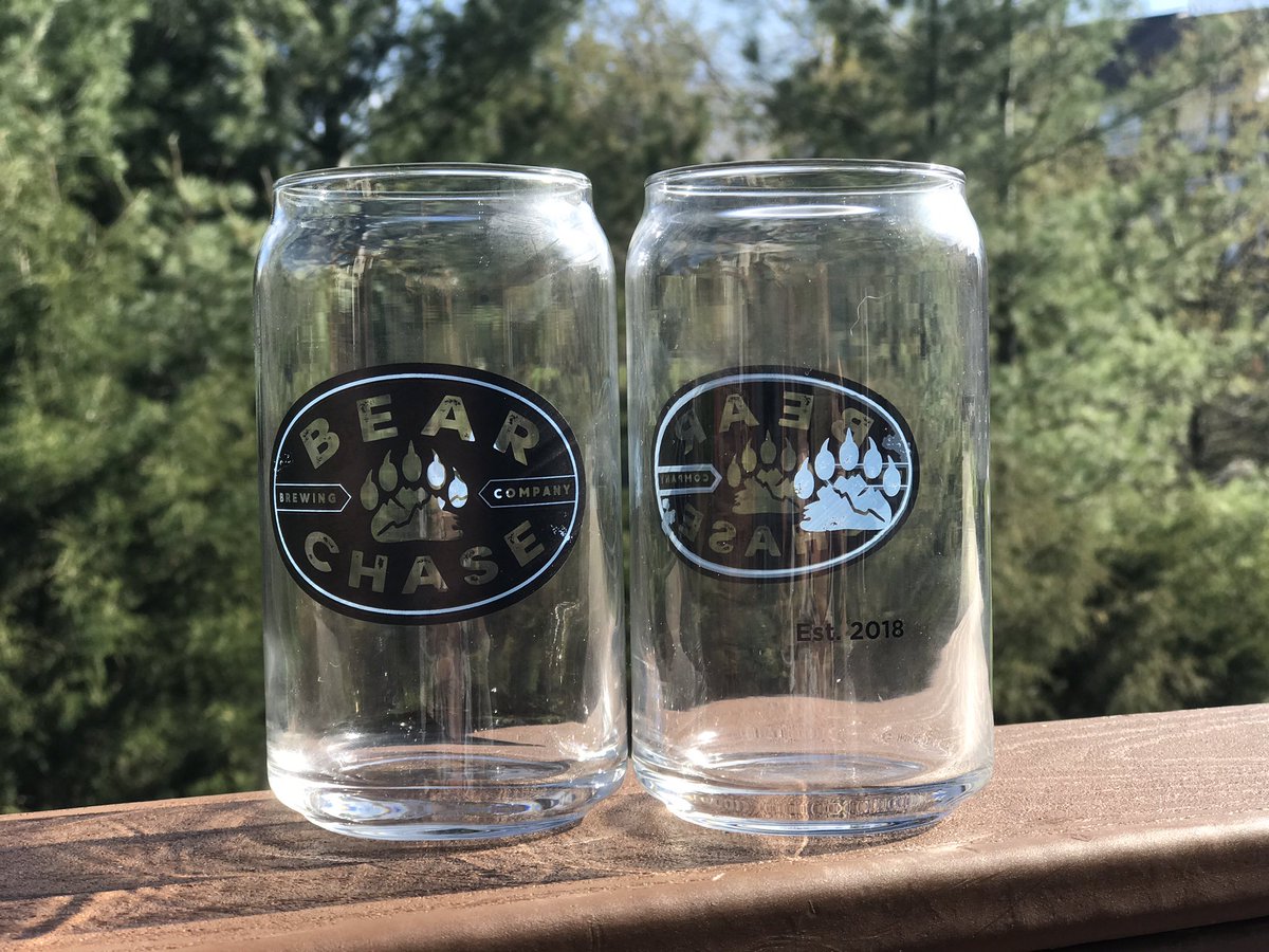 i_amcaroltaylor's tweet photo. u know when the glasses are AWESOME that the beer & view has 2B even better 🐻🍺 can't wait for the opening, these will look better full !! #bearchasebrew https://t.co/RyThROUlgg