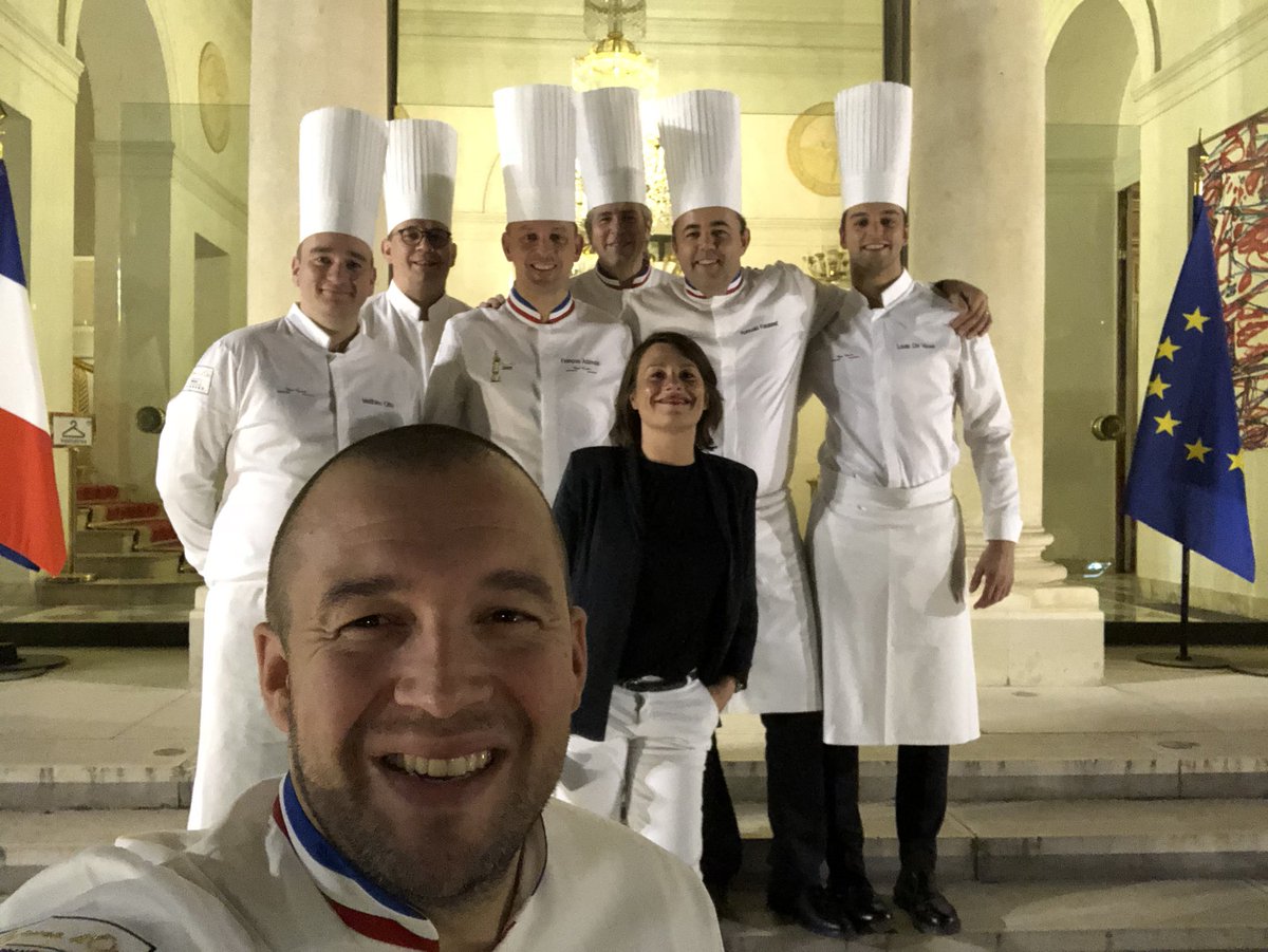 ggomez_chef's tweet photo. La belle brigade de la Team France https://t.co/VPNqOPr0zt