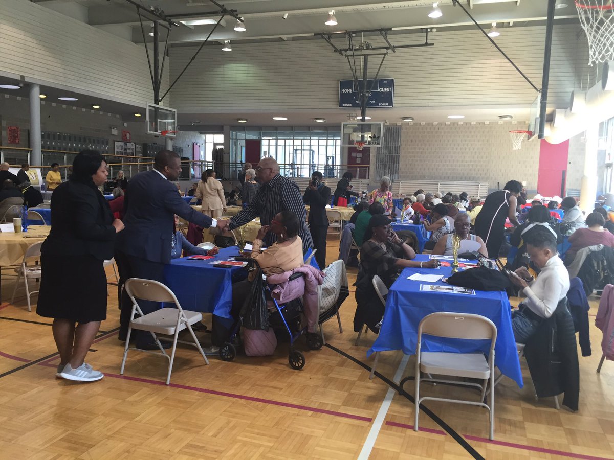 TheNYSandy's tweet photo. Great #food, #vibes &amp; time. Now that's what I call a #senior moment!! We recognized #community #heroes @ the
#EastHarlem #seniors #brunch https://t.co/H9gvNoTceX