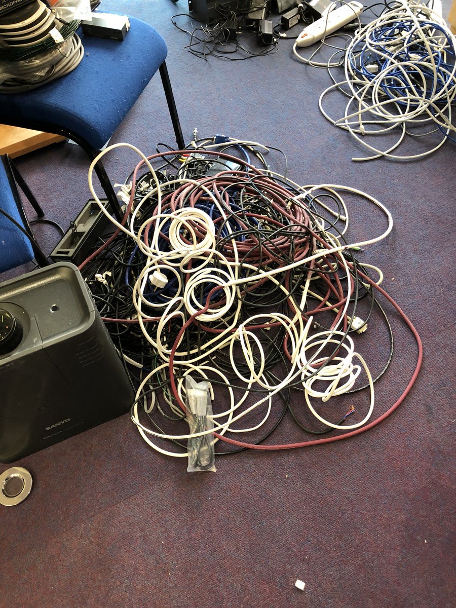 AvenueServices's tweet photo. Another #church #soundsystem #av installation upgrade completed. Removed all the old vga composite video system and replaced with all new HDMI over cat6. New #projectorHD new #HDscreens new #digitalaudio #QU16 #mixer new #radiomics #outwiththeold #inwiththemew https://t.co/a6sqbGjAwb