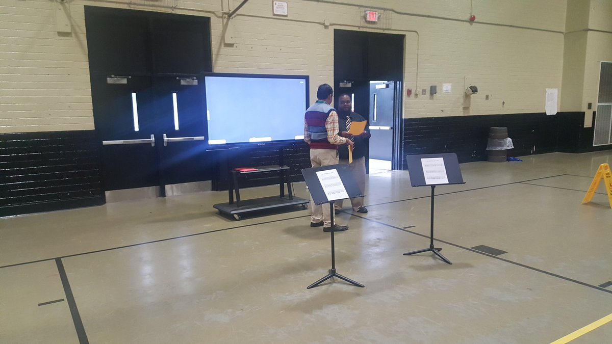 cbridley's tweet photo. We are getting ready for PTSO and Connections Night! Parents will enjoy activities that students engage in daily such as Art, Music, PE, Family Consumer Sciences, and Band. #APPLINGMIDDLESCHOOL #VIP #BCSD #PROUDPRINCIPAL https://t.co/UuTGN8bIom