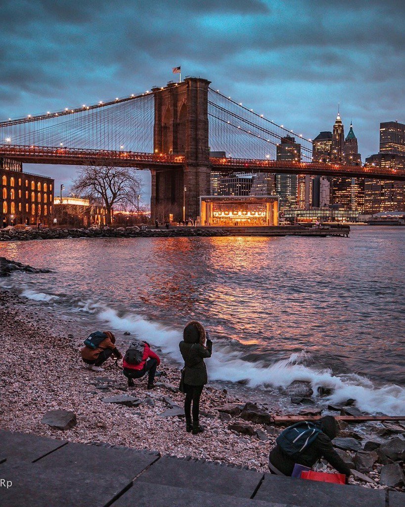 RT<a href="/nycfeelings/">NewYorkCityFeelings</a> Brooklyn, NY by @ricp2206 [Enjoy +images at gonyc.co/2Flirrt ] | The Best Photos and Videos of New York City.