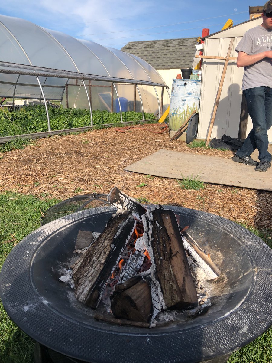 It’s #lit at the farm! Come on down and enjoy some free food and good company #StewardSHIPWeek
