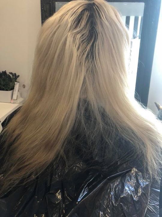 HairByKirstyP's tweet photo. All change π #ChopItOff #colourrefresh π #Banbury https://t.co/VvIz1jPlUI