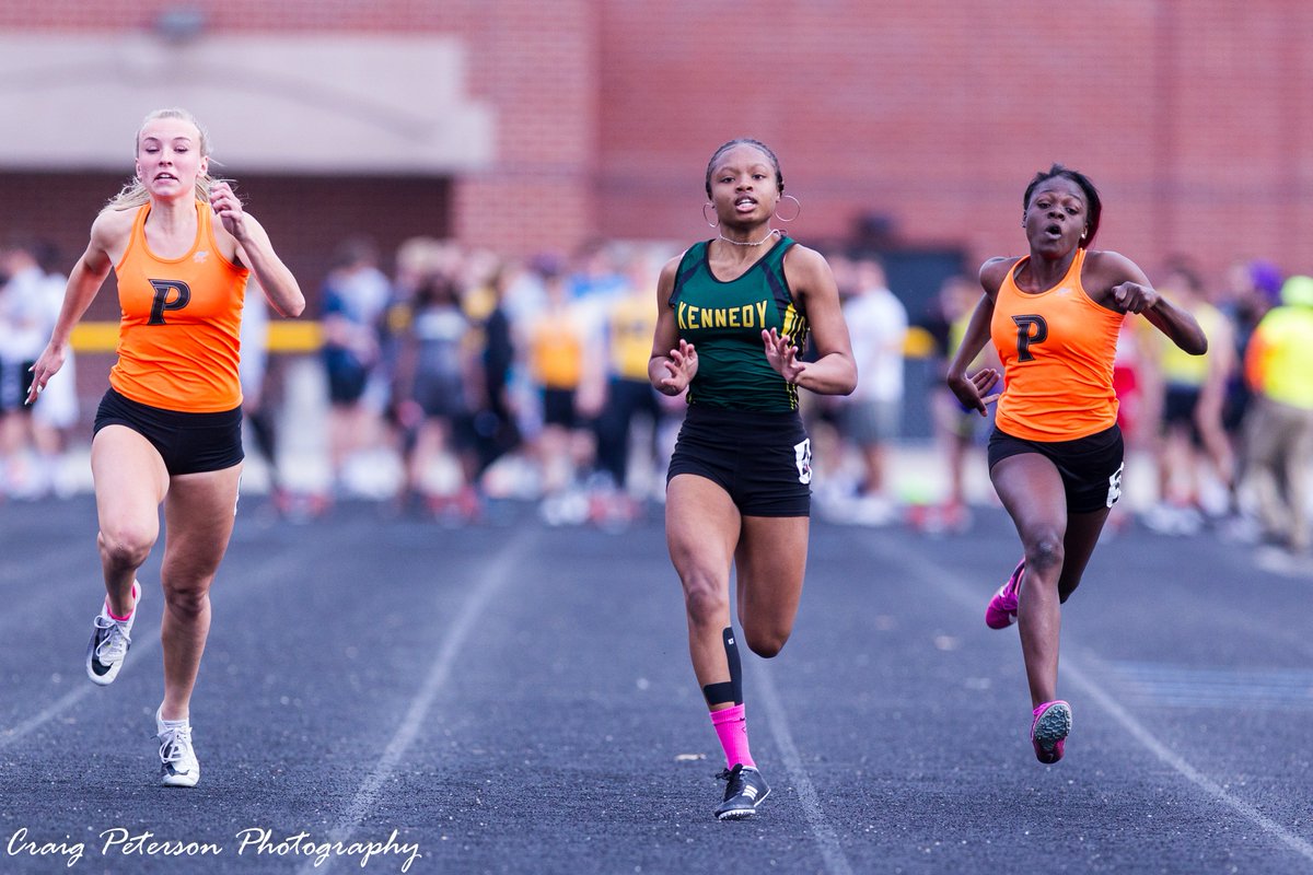cspeters68's tweet photo. Kennedy Track and Field pics from Xavier H.S. Meet @kennedygirlstf @KennedyMnsTrack are here;

https://t.co/GEsk56HoZC https://t.co/BtPutwjfIx