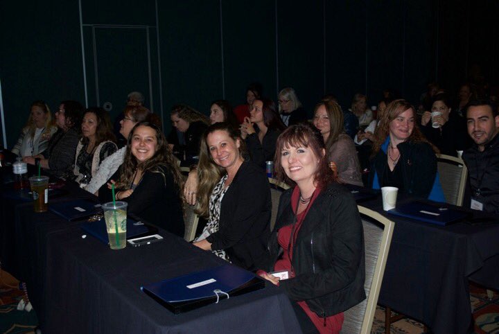 royoftheaustins's tweet photo. Look at all of these happy faces at the first @LoafNJug manager's meeting under @EuroGaragesLtd 's ownership! https://t.co/CsozDXiDjw