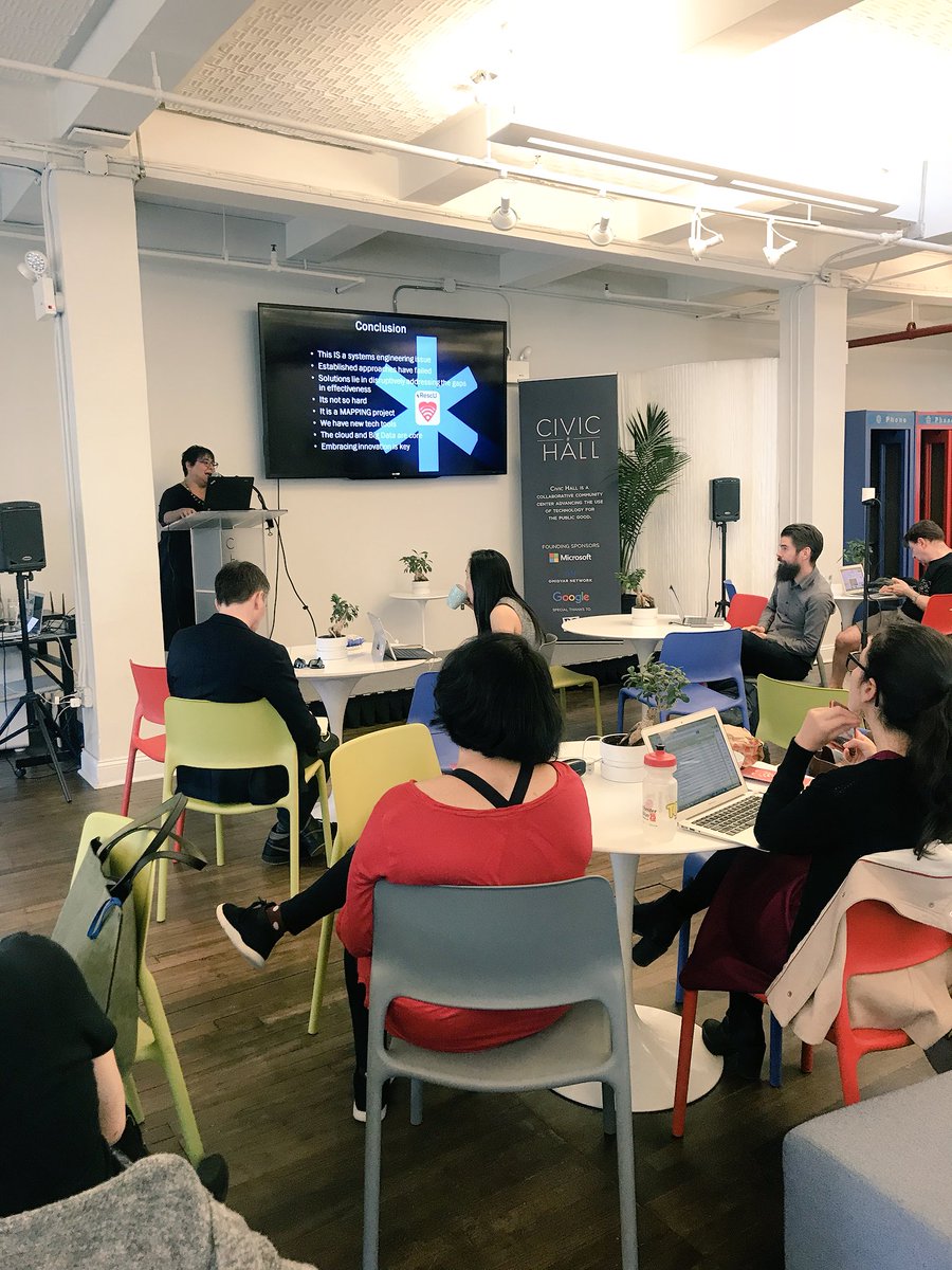 ppolitics's tweet photo. Now #dataamdtransparency, Dr. Levick of @irescuapp. At @CivicHall. (Zoom in on the slide, good takeaways.) https://t.co/Iua1rxw2Ta