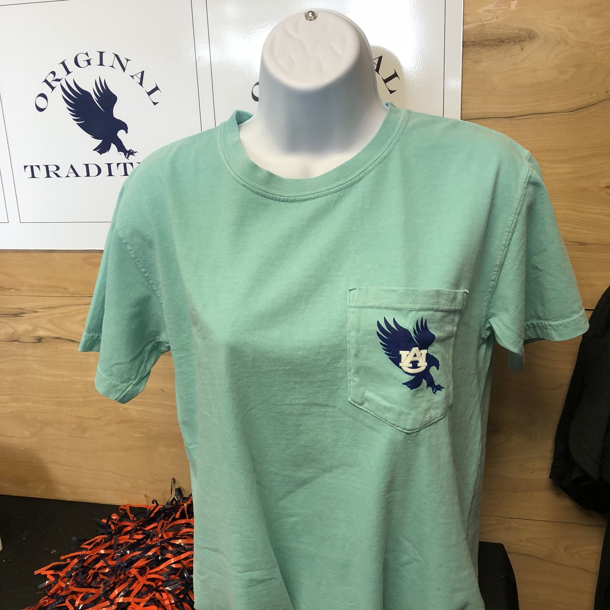 OTraditionAU's tweet image. Come out to our Spring Blow Out! BOGO Free while supplies last! Friday April 27th through Friday, May 4th 8:00am - 5:00pm #WarEagle #Screentech