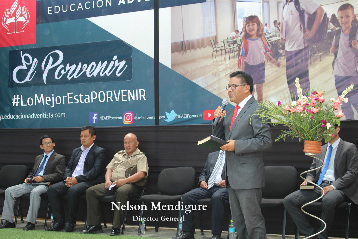 nmendigure's tweet image. Investidura de Brigadieres y Brigadistas del Nivel Secundario con presencia de autoridades militares y académicos de la provincia de Chepén porque #LoMejorEstáPORVENIR @edgardlluz @EAsudamerica