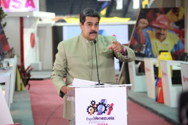 VTVcanal8's tweet photo. #EnDirecto 🔴| Pdte. @NicolasMaduro: Les pido a los empresarios que produzcan por el país #NosVemosEnLaExpo https://t.co/VVh8tydJ43