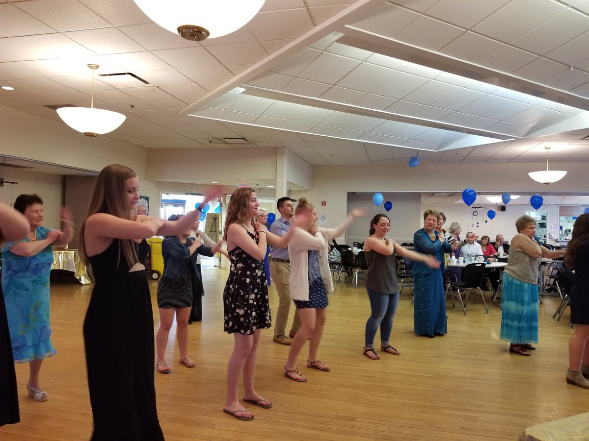 Senior Center Prom! <a href="/SaugusNHS/">Saugus NHS</a>