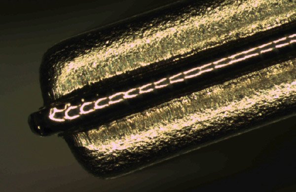Mattpanipinto's tweet photo. #uwt123
One of the primary topics of electrical engineering is power storage and management. Rechargeable ion batteries often have their cases welded with lasers, as it is safer and less wasteful than other methods. Below is a picture of the bead left by a laser welder. https://t.co/D0UpryMJ7d