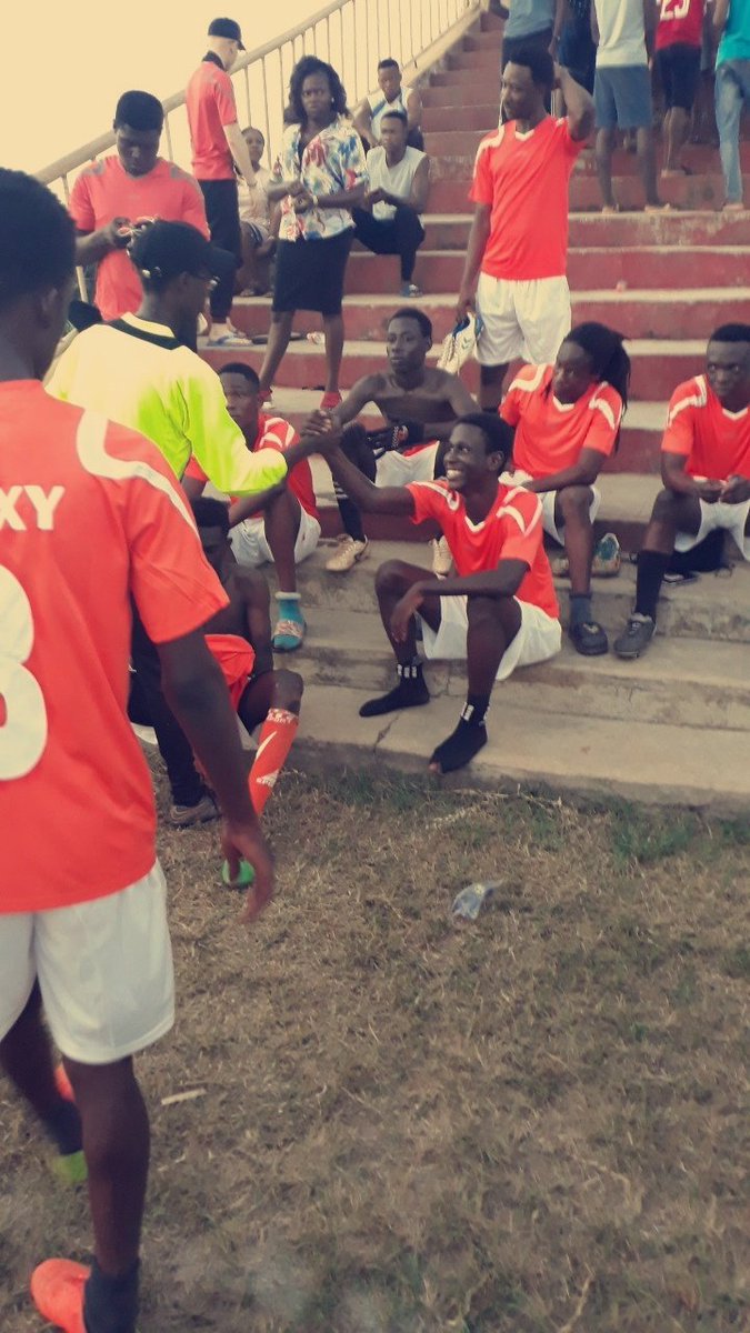 Jabusue18's tweet photo. 8-0
AYO DREY hattrick ⚽️⚽️⚽️
ELIJAH BRACE ⚽️⚽️
AKIN BRACE⚽️⚽️
MARVELOUS ⚽️ https://t.co/9vhCzGBH7z