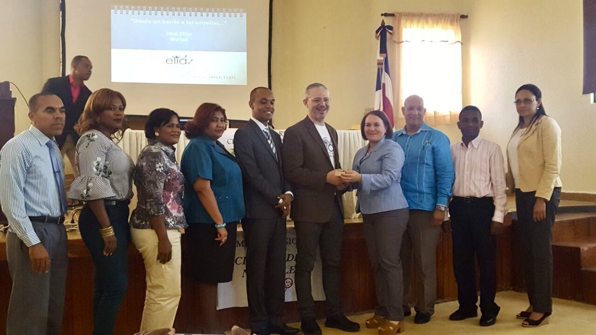 José Elías tweet media