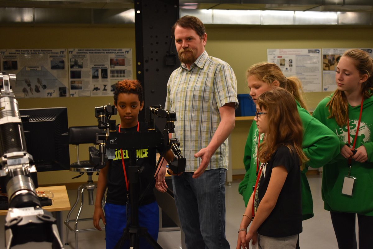 re2robotics's tweet photo. RE2 celebrated Take Your Child to Work Day today with a talented and creative group of kids! They took a tour, got to test drive a dual-armed robot, and participated in a few #STEM activities with their parents. A great time was had by all!

#takeyourchildtoworkday https://t.co/jpPeaxSVuI