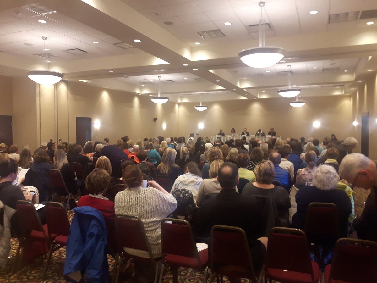 KWHabilitation's tweet image. Hearing voices and making it known that #DevelopmentalServicesMatter and #DSWaterlooRegionMatters in thoughtful discussion.