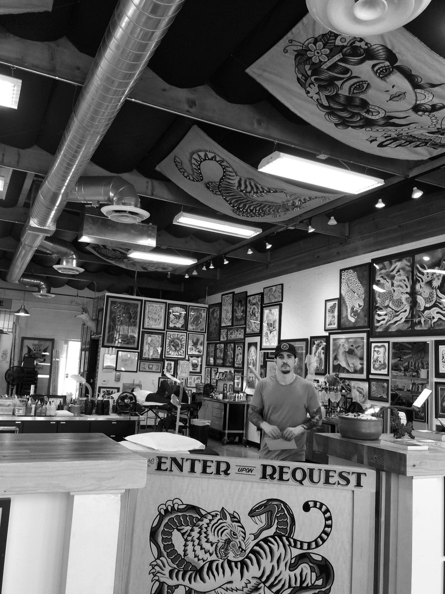 ikerrmendez's tweet photo. Port City Costa Mesa. DRAKE SHEEHAN. https://t.co/hexLZGP76b