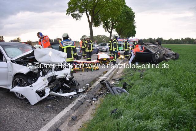 gherkner's tweet photo. Die schreckliche Unfall-Serie geht weiter, #Erding, #einsatzfotos-online, #Unfall, #Feuerwehr, https://t.co/eSEqgDtbNj https://t.co/CHG4AhxhSB