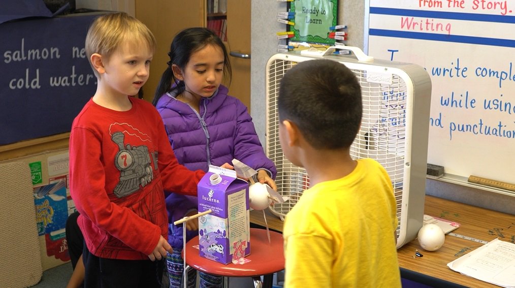 waroundtable's tweet image. Communication, critical thinking, &amp;amp; problem solving are critical skills for our students’ success in the career pathway they choose. WA’s science learning standards help students learn these abilities! Learn more: pjj52.app.goo.gl/am5DFynKZYw90c… #WAScience4All #ScienceRules