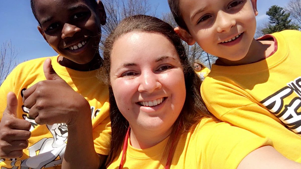 MrsHwcpsmd's tweet photo. Had a great time at the Pangborn Walk-A-Thon today. This was a great opportunity to connect &amp; exercise. @erfox22 🌞🏃🏼‍♀️#GetMoving #PangbornProud #WCPSInterns https://t.co/T2LO9toOej