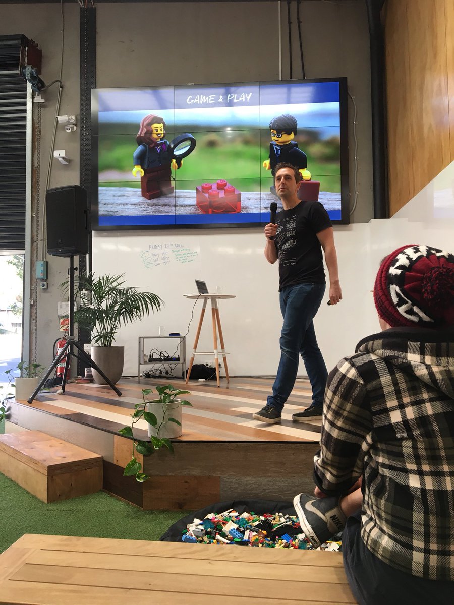robcmcd's tweet image. How can we bring our play world and our work world together? @Michael_Fearne talks bringing playfulness to our work at @Melbourne_CM #cmmelb #play 🎲🎯🎳