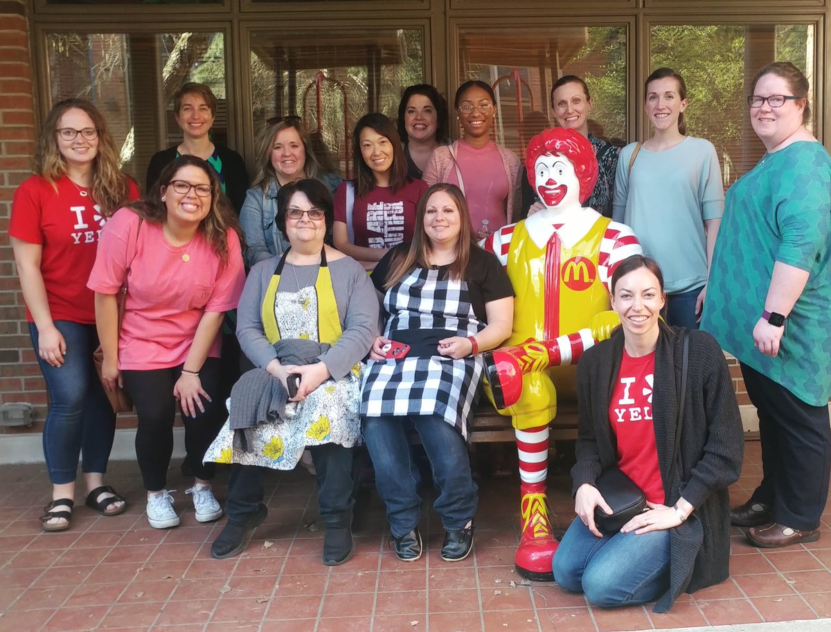 RMHCCIN's tweet photo. It's Bingo Bake-Off time! A big thank you to our @yelpindy volunteers for including us in #YelpHelpsWeek! #KeepingFamiliesClose https://t.co/RlH1M0FGwa
