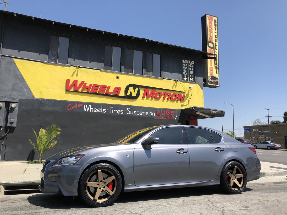 WHEELSNMOTION1's tweet photo. 2013 Lexus GS350 on 20”  Blaque Diamond Wheels style BD21 with Matte Bronze finish on Lexani tires @LexusofGlendale @LexusSanDiego @lexuscanada @Lexus #lexanitires #bdwheels https://t.co/rDO2tLbd2E