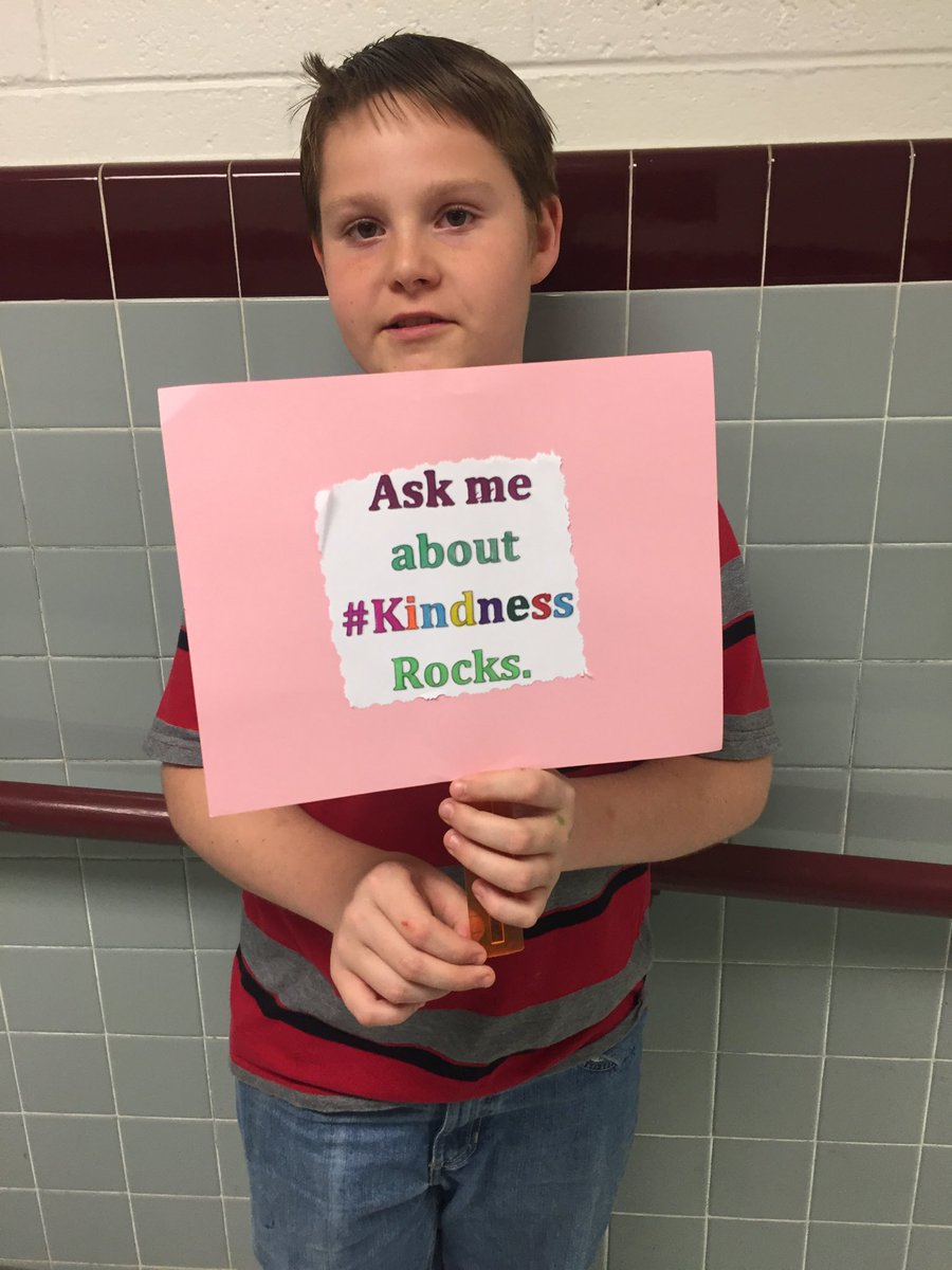 MCale2012's tweet photo. Can you take the #KindnessRocks 30-day challenge? @WSESSmithfield #WestsideBestSide #IC5Cs #StudentLedMovement https://t.co/u9xGopeCLj