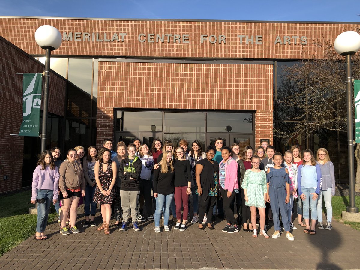 MrsSimonsSays15's tweet photo. Some BHMSD choir kiddos are at Huntington University to hear Miss Taing perform her Concerto with an orchestra! https://t.co/AknG8EUKyM
