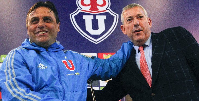 TNTSportsCL's tweet photo. Carlos Heller ratificó a Guillermo Hoyos en @udechile "aunque pierda con @Cruzeiro" https://t.co/bJYtLKOJml https://t.co/GaJNkqZY2V