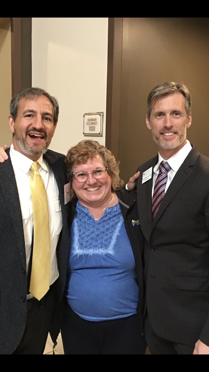 embouncebacks's tweet photo. Honored to speak w Kevin Klauer today at the Ohio ACEP leadership forum - topic: Critical Care Bouncebacks! @OhioACEP @Adena_EM_DrMP @Emergidoc @MJMcCreaMD @emcrit https://t.co/qhQNRAaAVZ