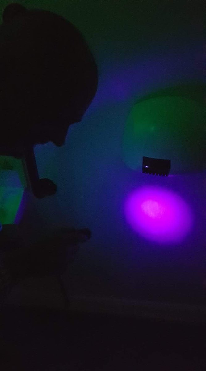 NHShirePI's tweet photo. Its CSI Coventry starring Rob Woodman as the no nonsense bathroom inspector always armed with his trusty UV Torch.....i feel sorry for Emma his Head House Keeper......@elaine_newbold @foggyfogster @SDEBDD @placemadebyyou #nobodydoesitbetter #diamondstandards https://t.co/FDiKINZffV