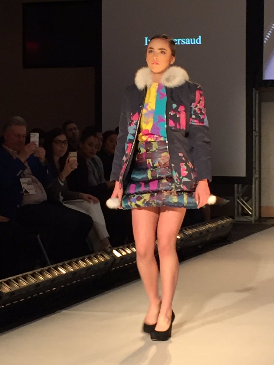 SenecaFashion's tweet photo. Ivan Persaud's collection was hand printed! #redefiningdesign #senecafashion #senecaproud https://t.co/p9Z6zP4FSG