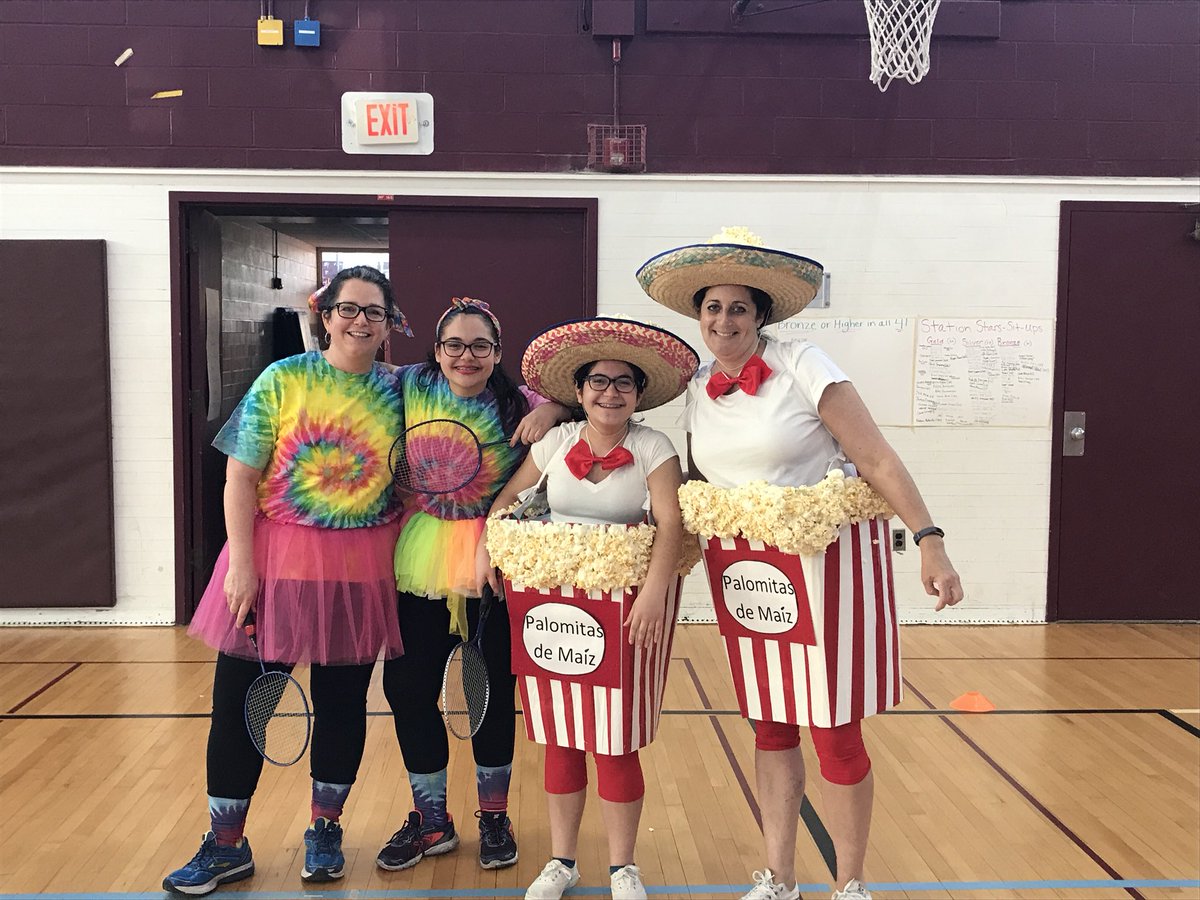 PrincipalofWMS's tweet photo. McCarthy Family Fun Night 2018!  #mccarthypride https://t.co/PPbtq0Lq82